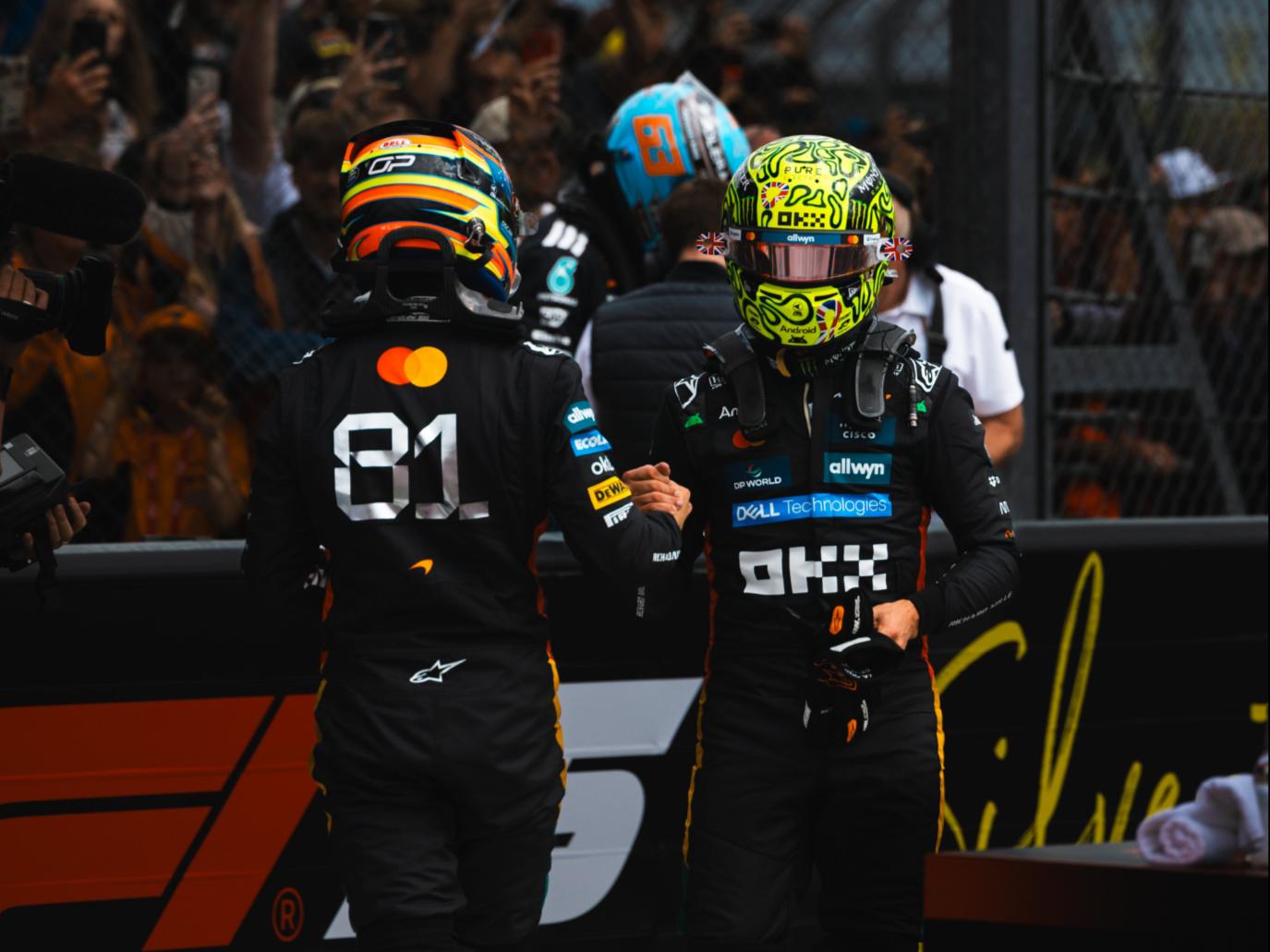 梅赛德斯横扫雷诺车队，皮亚斯特里点燃赛场