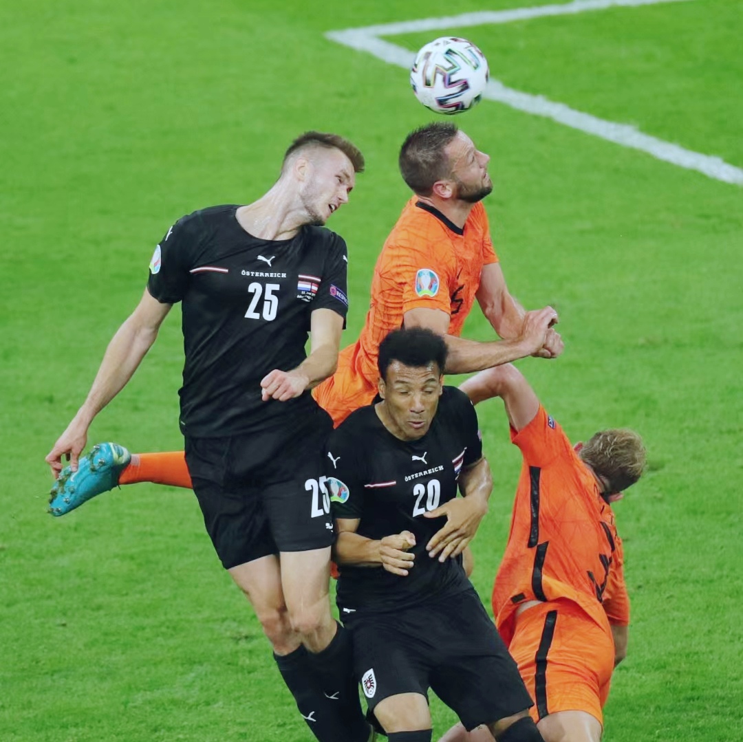 法国队横扫德国队,黄鸭组合状态火热 法国队横扫德国队,黄鸭组合状态火热