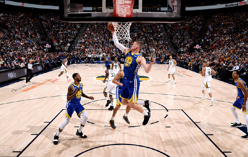 国王绝杀爵士，锡安关键制胜