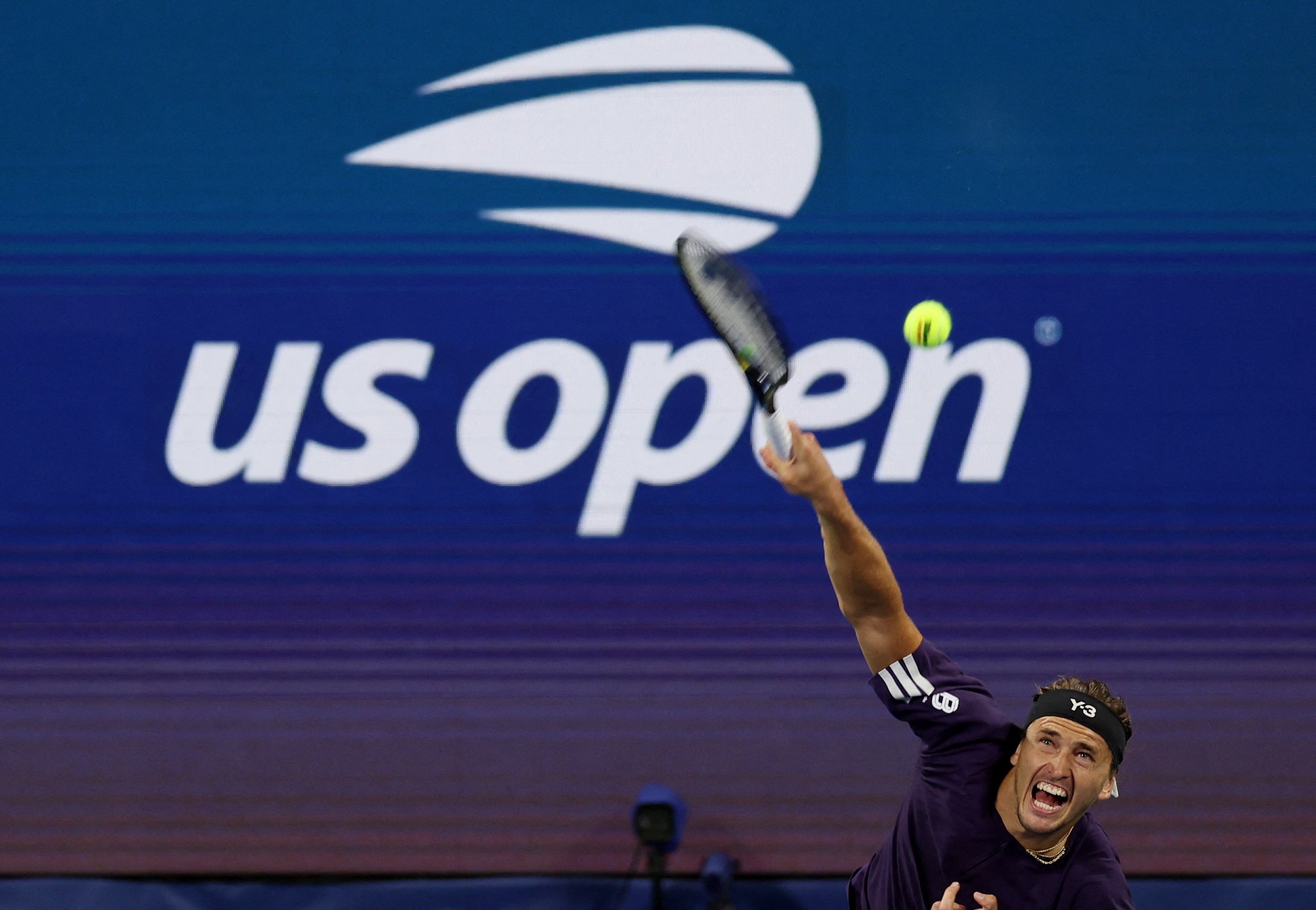 年终总决赛翻盘美网，兹维列夫高光表现