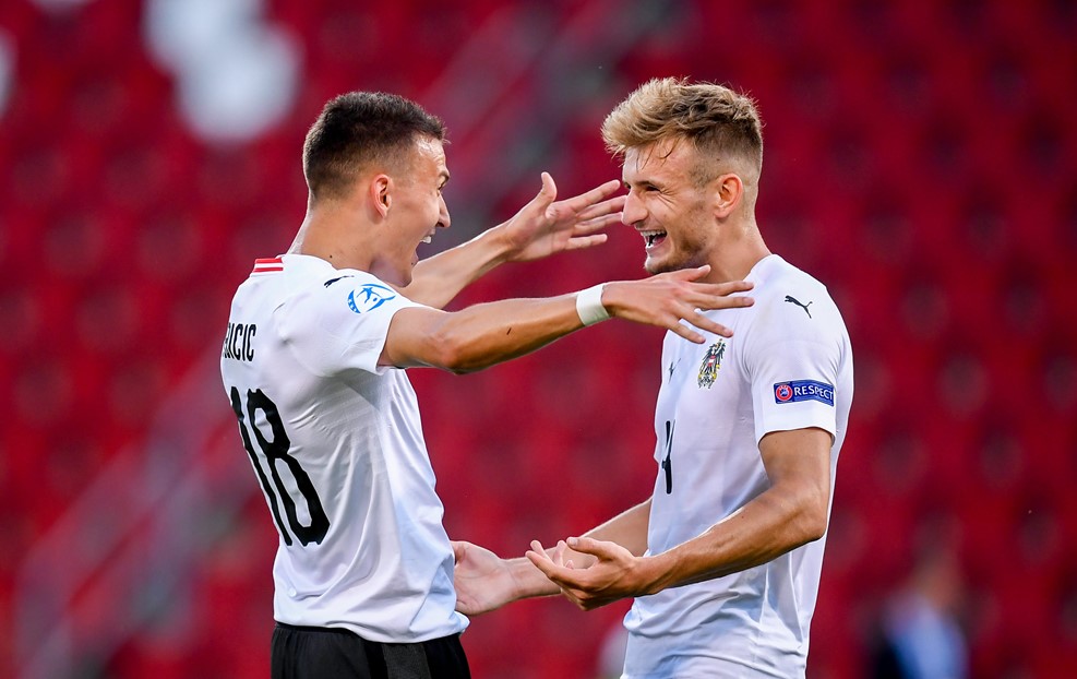 丹麦队完胜法国队，辛杜点燃赛场