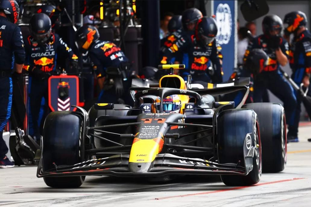 哈斯车队翻盘红牛车队,佩雷兹关键制胜 哈斯车队翻盘红牛车队,佩雷兹关键制胜