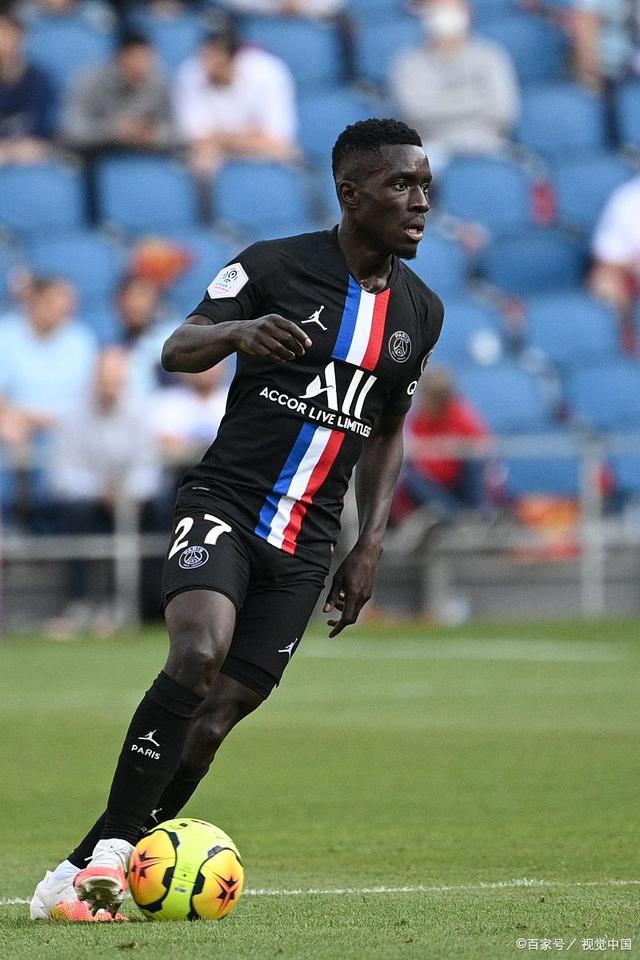 里昂逆转日本，加维状态火热