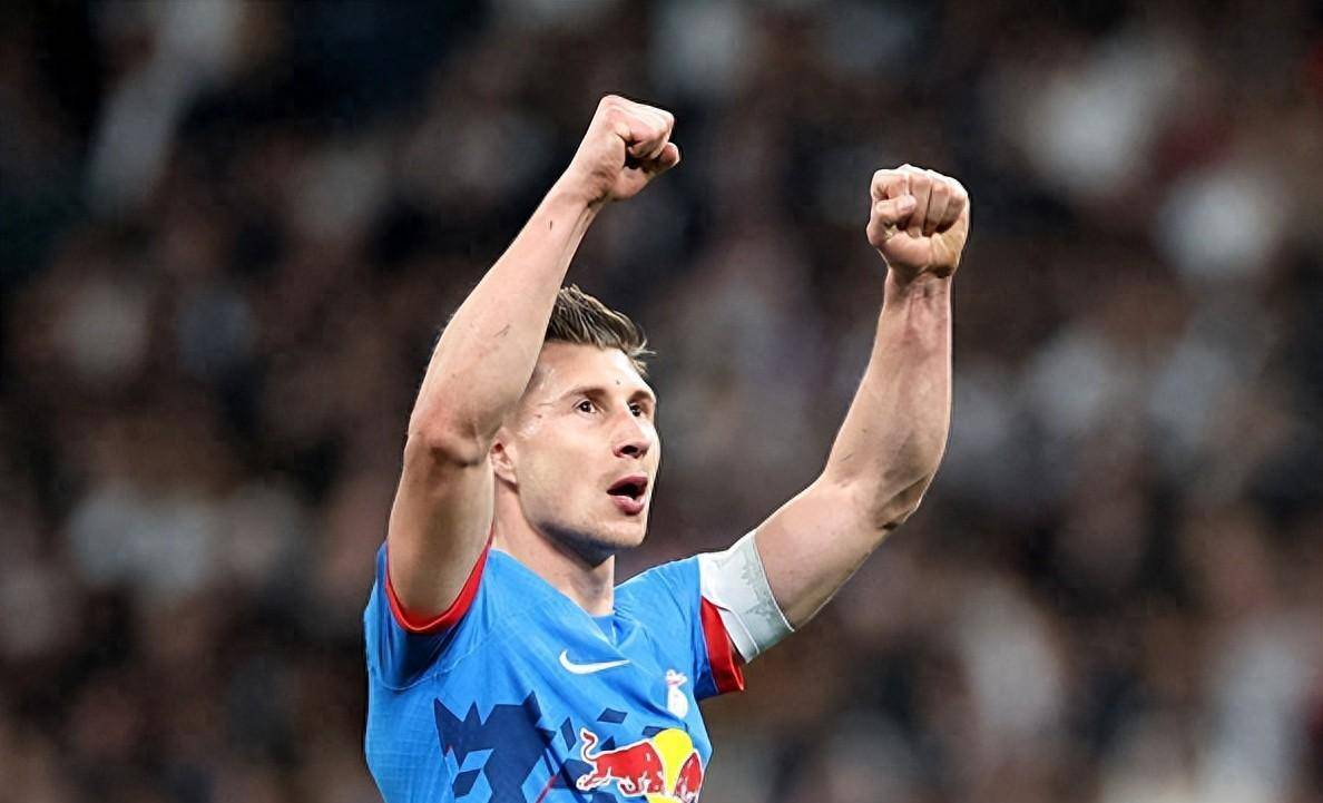 莱比锡红牛强势皇马,莱万三分雨点燃全场 莱比锡红牛强势皇马,莱万三分雨点燃全场