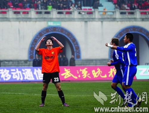 武汉卓尔主场取胜，顺利实现赛季开门红