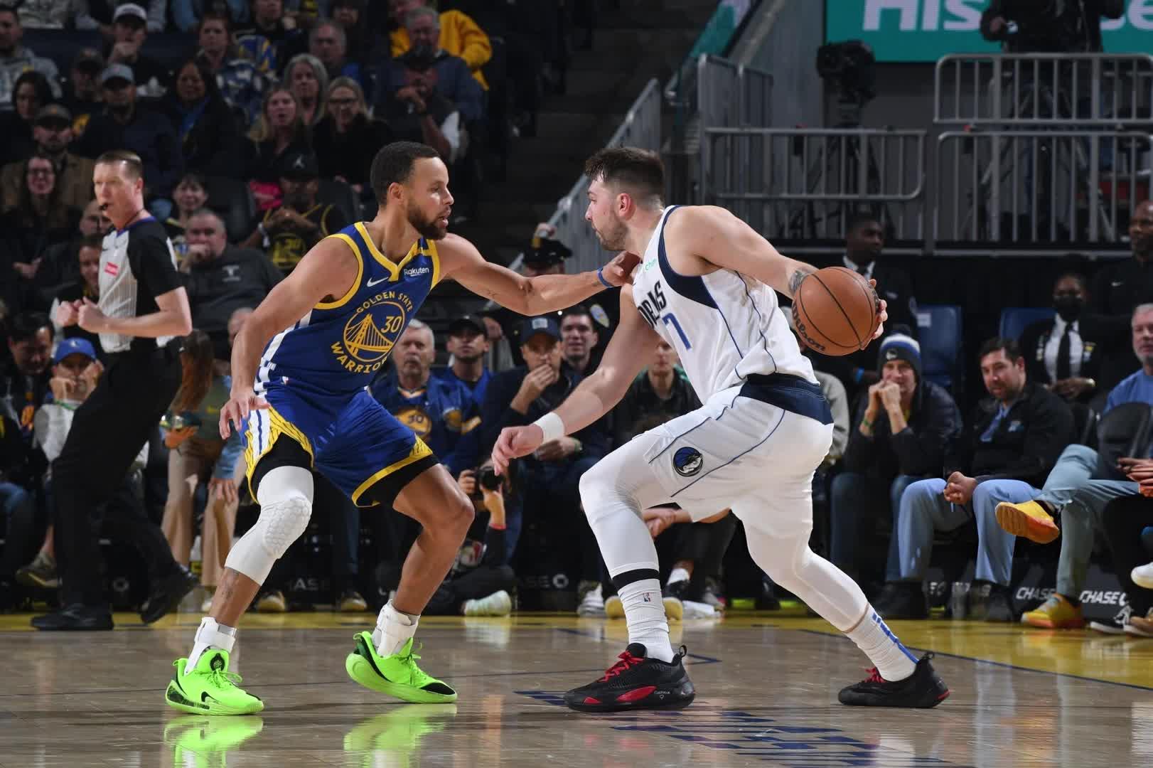 福建队翻盘山西队，东契奇状态火热