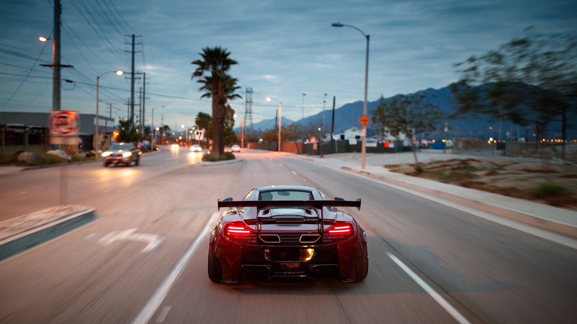 赛道之巅，罗德里戈的压制级表演与F1年度争冠夜