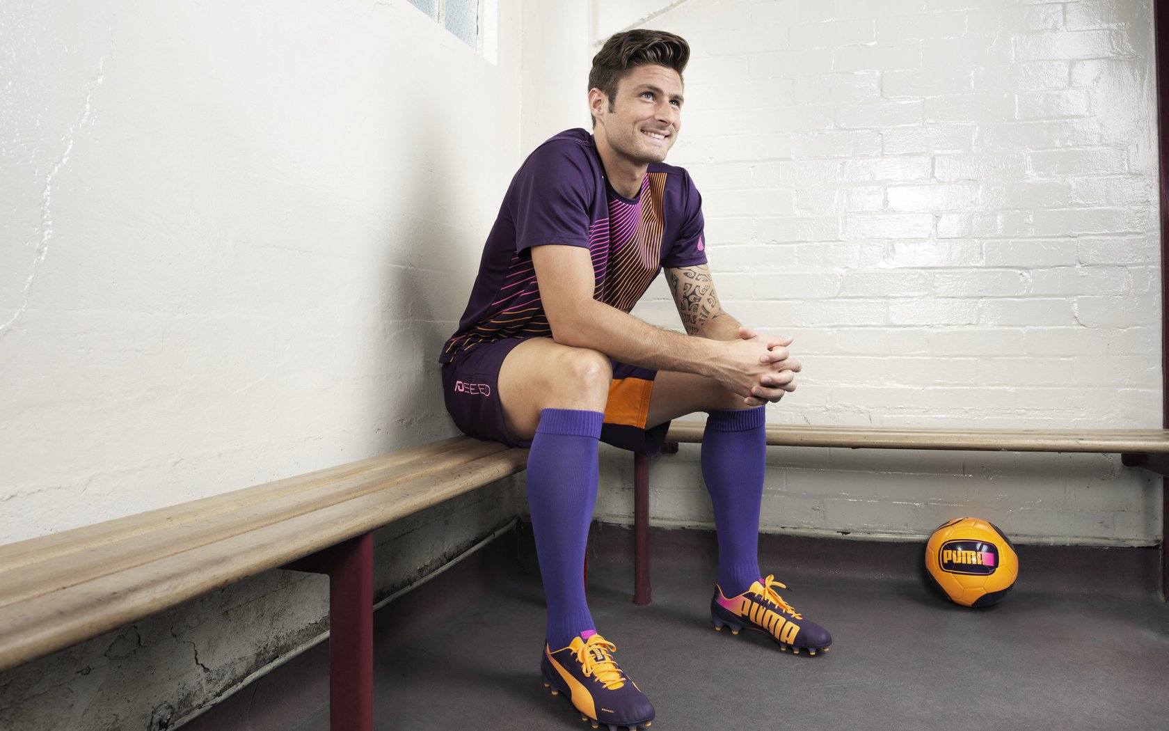 北欧之光闪耀法兰西,奥亚尔萨瓦尔完美演出,瑞典力克巴黎